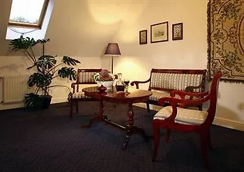 Palace Bed & Breakfast