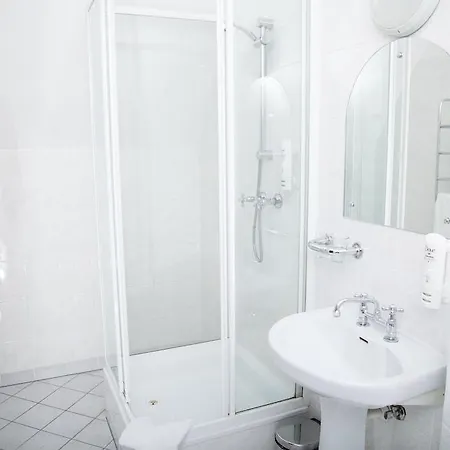 Palace Bed & Breakfast