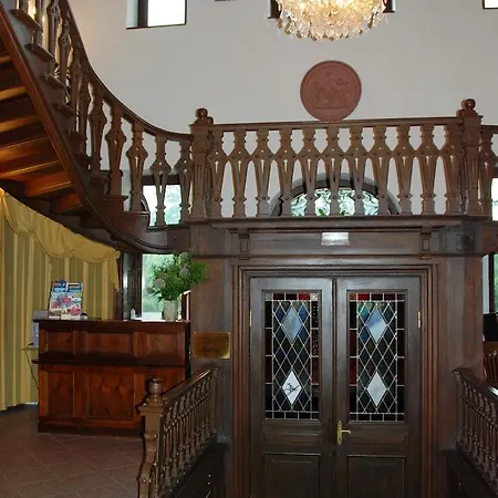 Palace Отель типа 