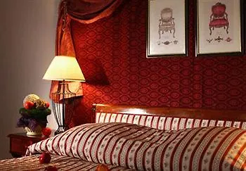 Palace 住宿加早餐酒店 莱兹诺