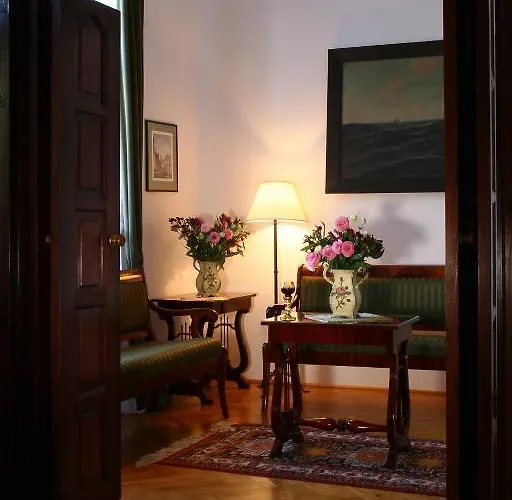 Palace 住宿加早餐酒店